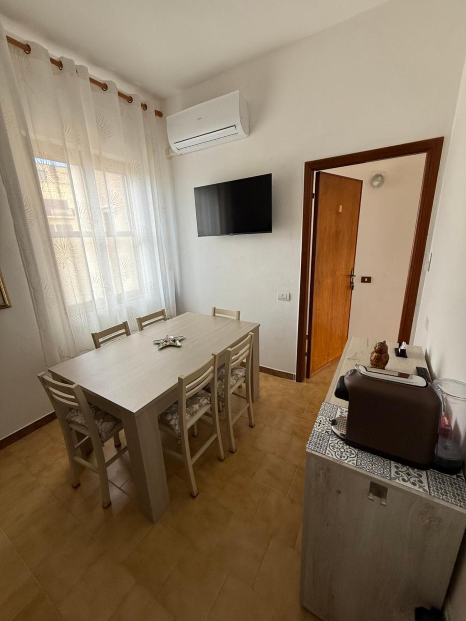B&B Arcipelago Ла-Маддалена Экстерьер фото