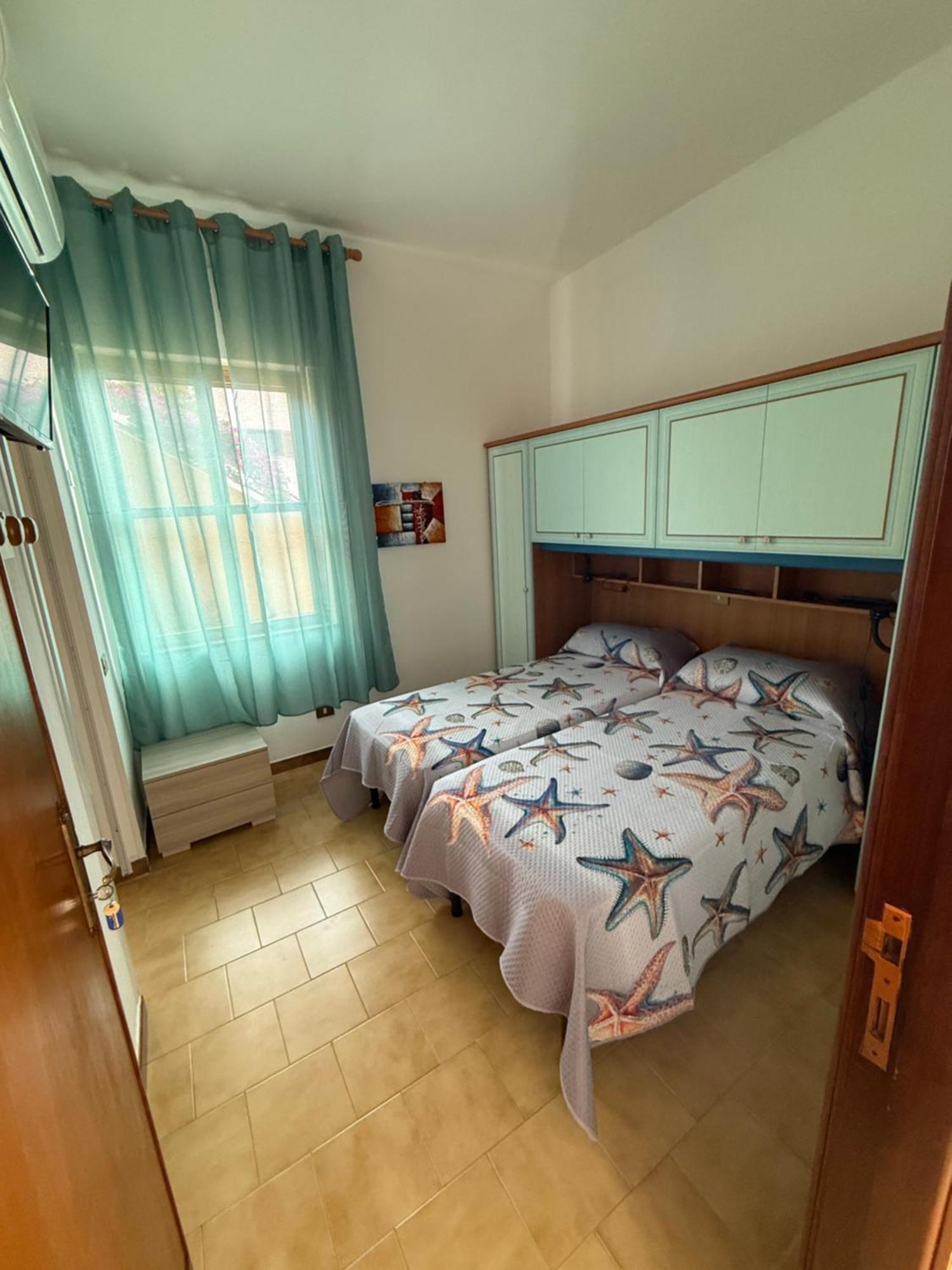 B&B Arcipelago Ла-Маддалена Экстерьер фото