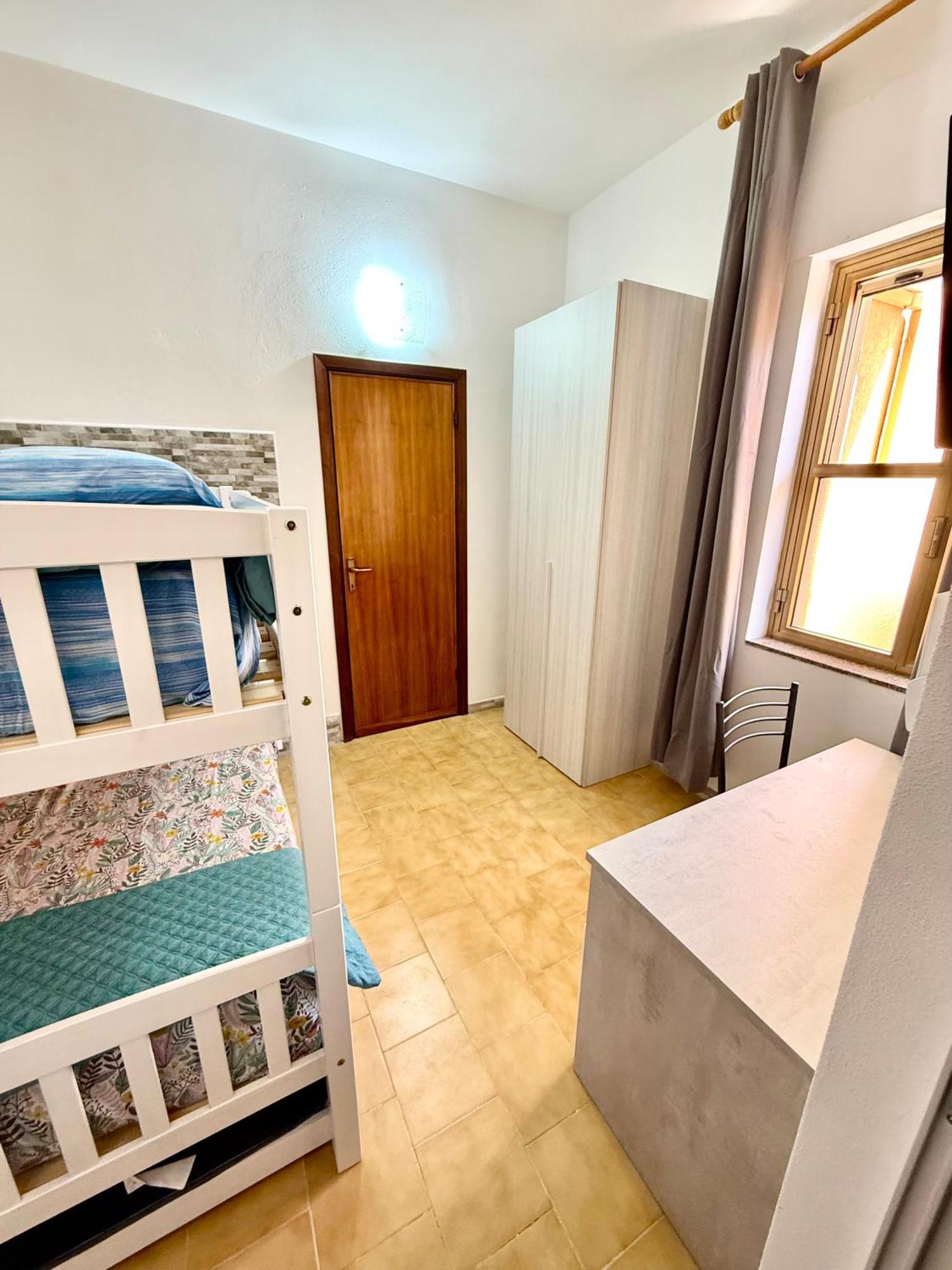 B&B Arcipelago Ла-Маддалена Экстерьер фото