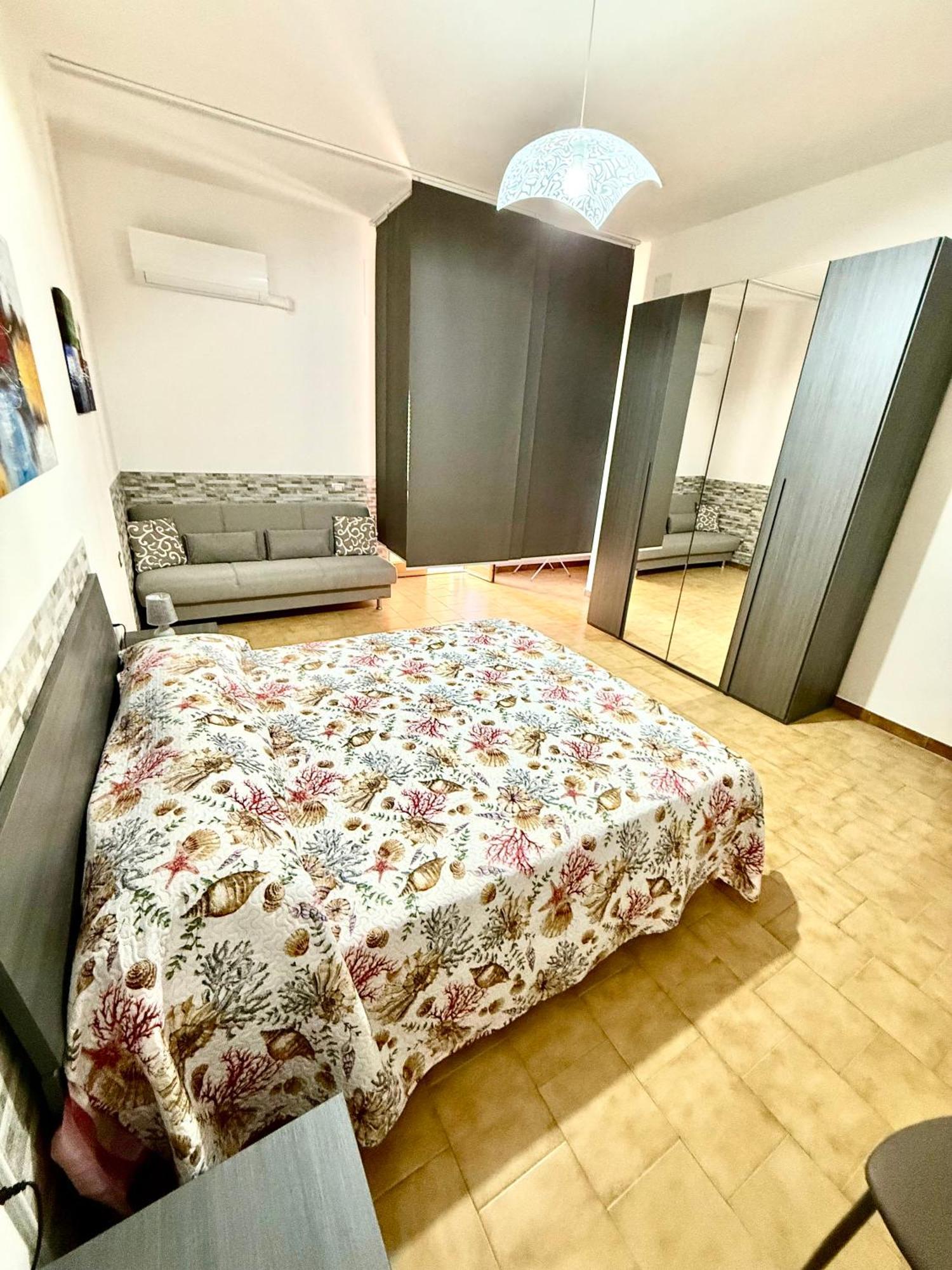 B&B Arcipelago Ла-Маддалена Экстерьер фото